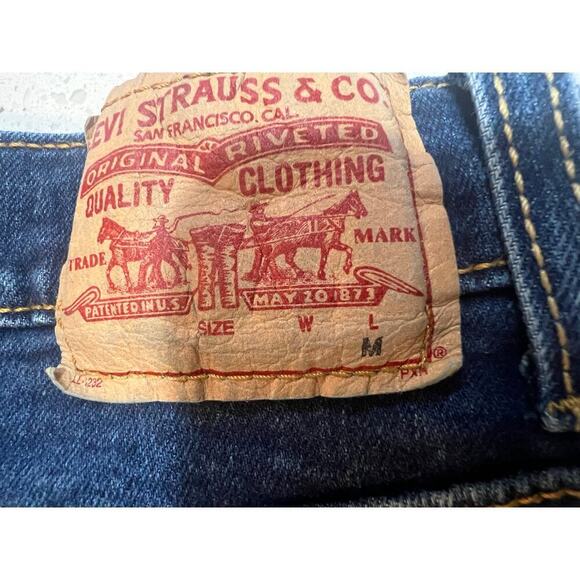 LEVIS CLASSIC RELAXED FIT BOOT CUT WOMENS MEDIUM - Picture 5 of 6